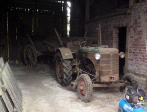Hanomag R25