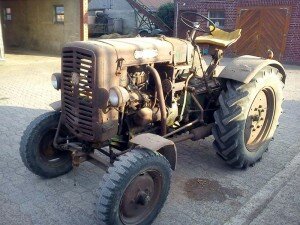 HELA Traktor Baujahr 1952