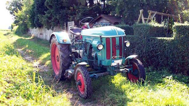 Hanomag R217 S Slider