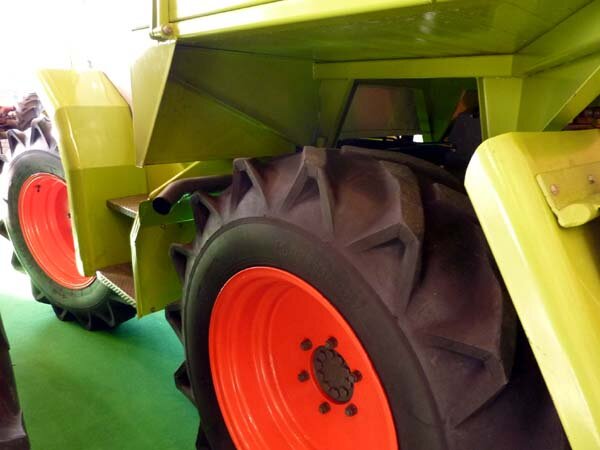 claas-hsg-trac-8