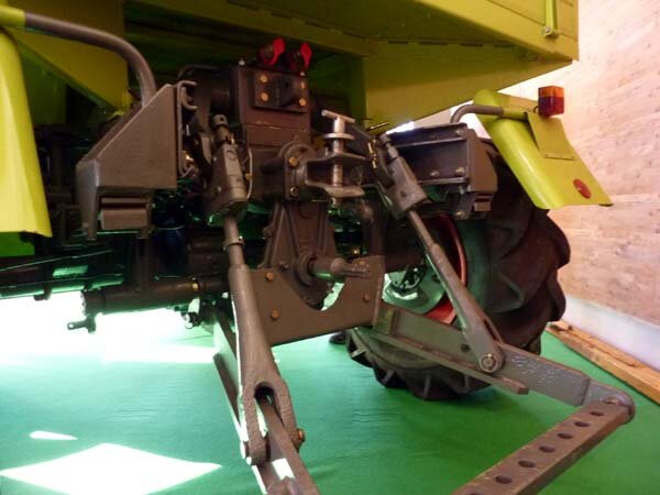 claas-hsg-trac-9