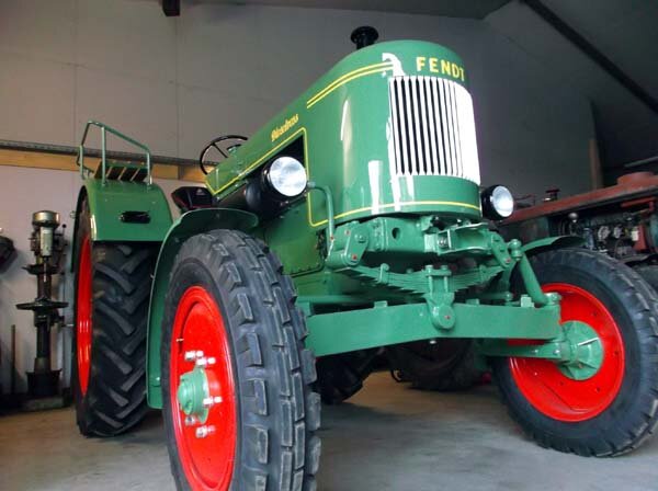 Fendt Dieselross F40 U Foto 1