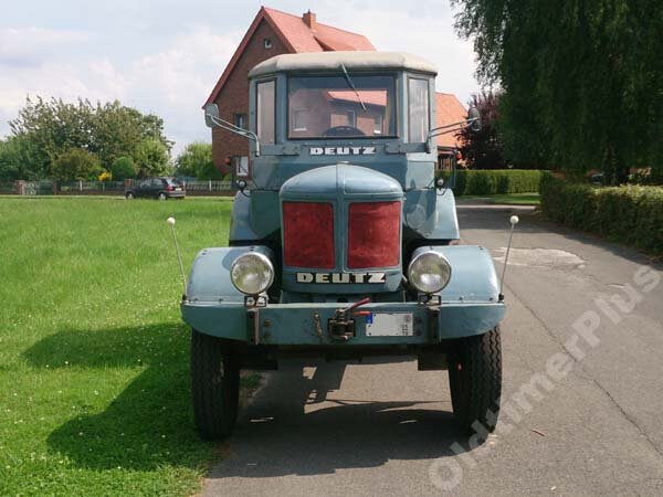 Deutz F4L514 Transportschlepper Foto 1