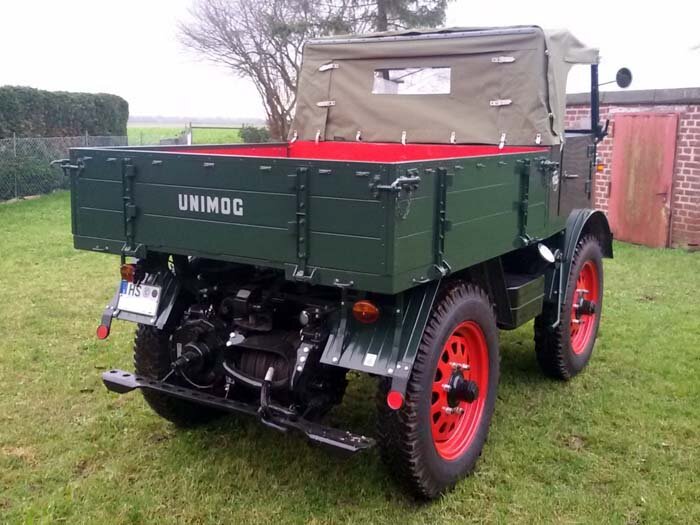 Unimog 2010 von 1953 Foto 4