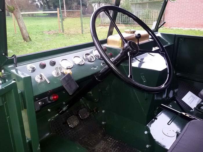 Unimog 2010 von 1953 Foto 5